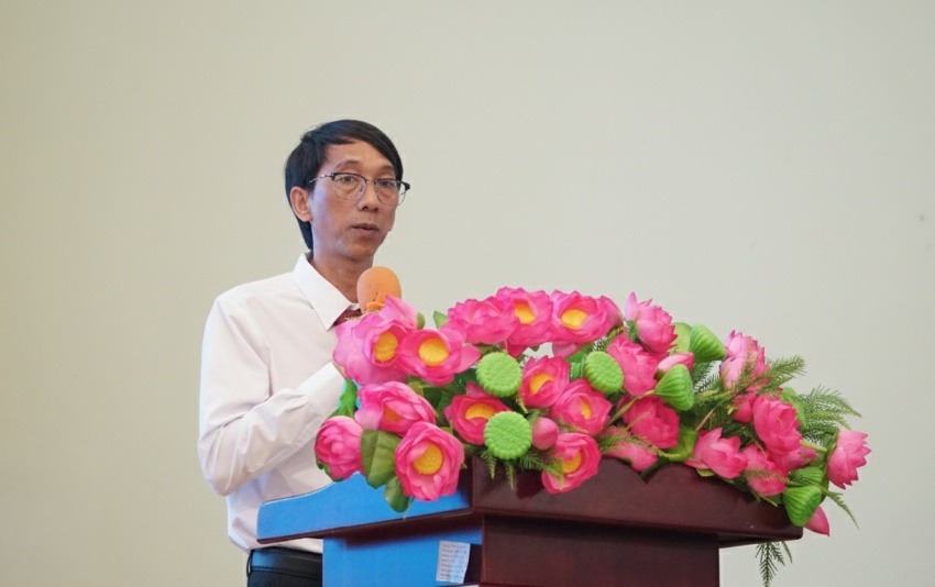 Thầy Bạch Thanh Lụa, Hiệu trưởng Trường THPT Thống Nhất A thay mặt nhà trường cam kết quản lý, sử dụng phòng STEM đúng mục đích, phát huy tối đa hiệu quả đầu tư, đáp ứng kỳ vọng của ngành giáo dục và nhà tài trợ PV Power/ Petrovietnam.