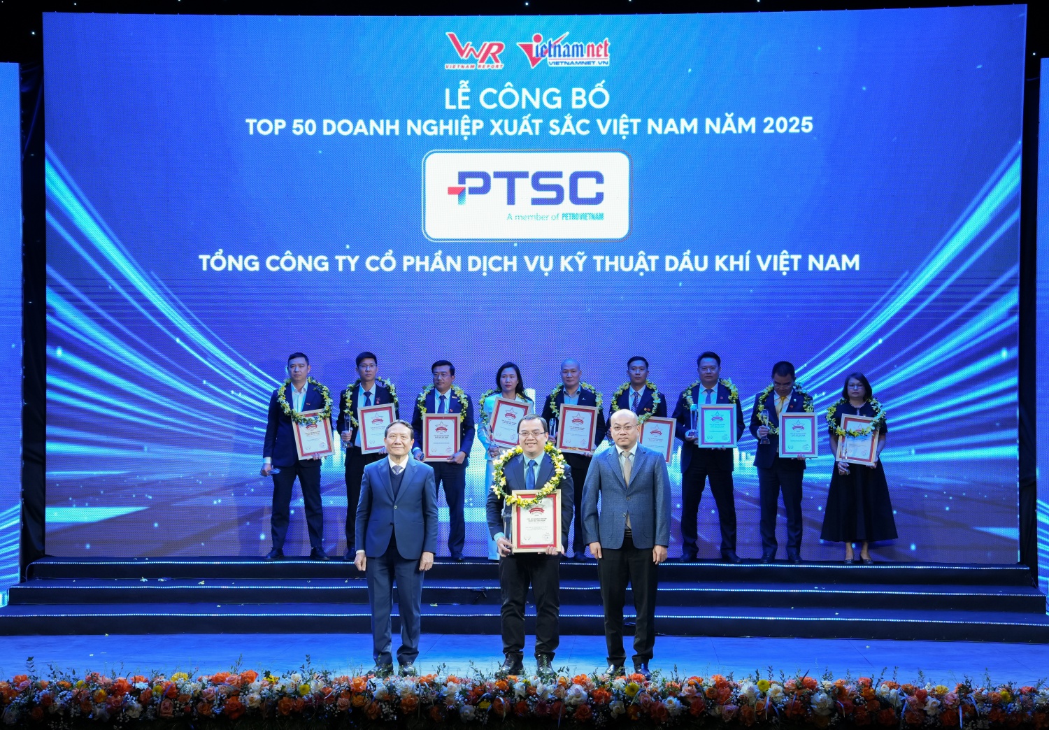 Tổng công ty Cổ phần Dịch vụ Kỹ thuật Dầu khí Việt Nam (PTSC) được vinh danh trong Top 50 Doanh nghiệp xuất sắc Việt Nam năm 2025.