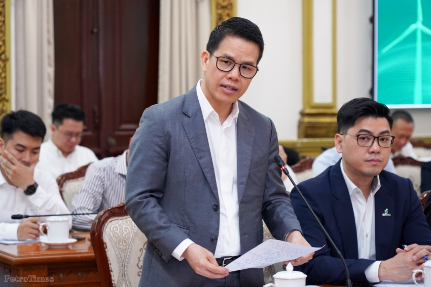 Ông Phạm Văn Phong - Tổng Giám đốc Tổng công ty Khí Việt Nam (PV GAS) có những kiến nghị liên quan phát triển hạ tầng LNG.