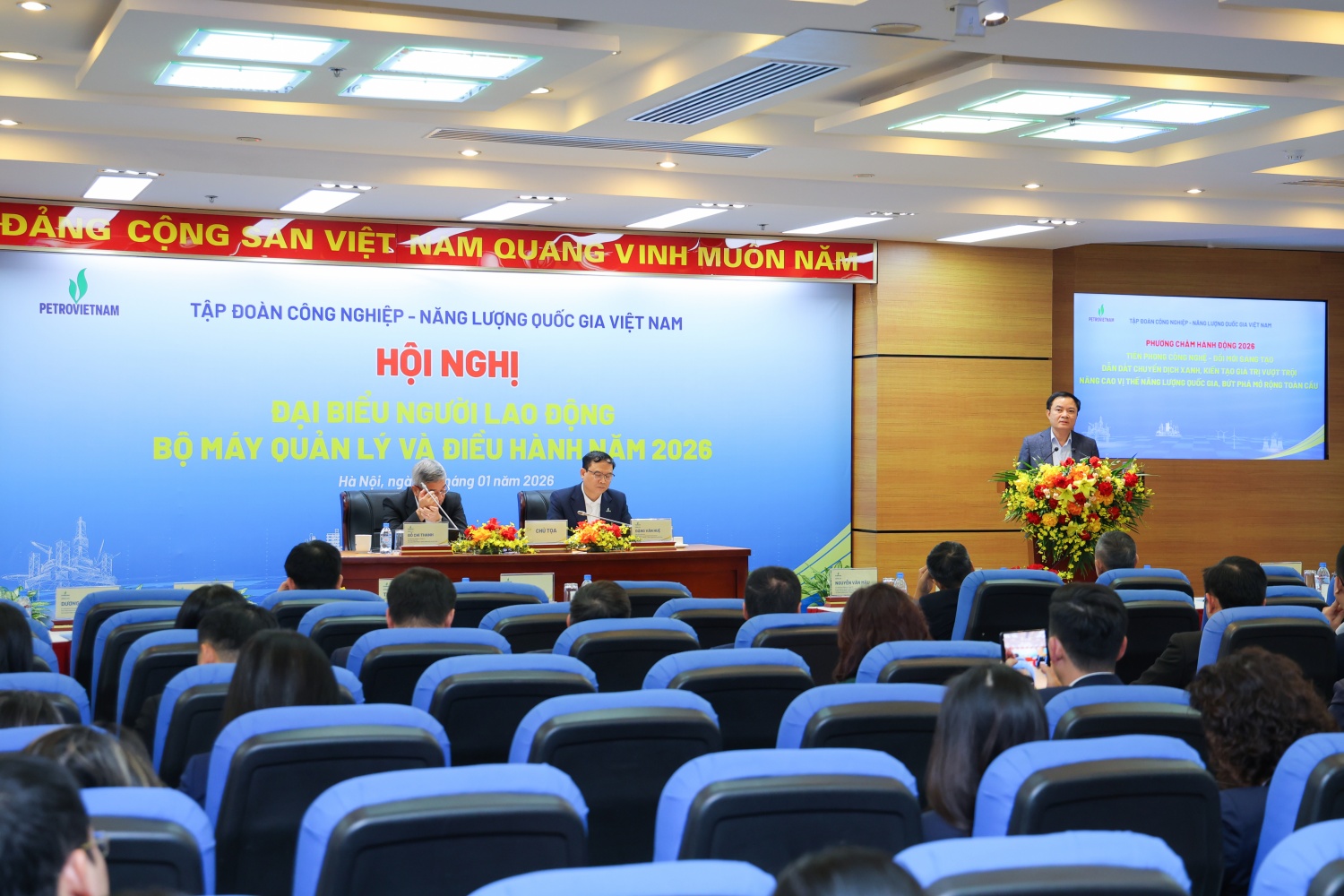 Toàn cảnh hội nghị.