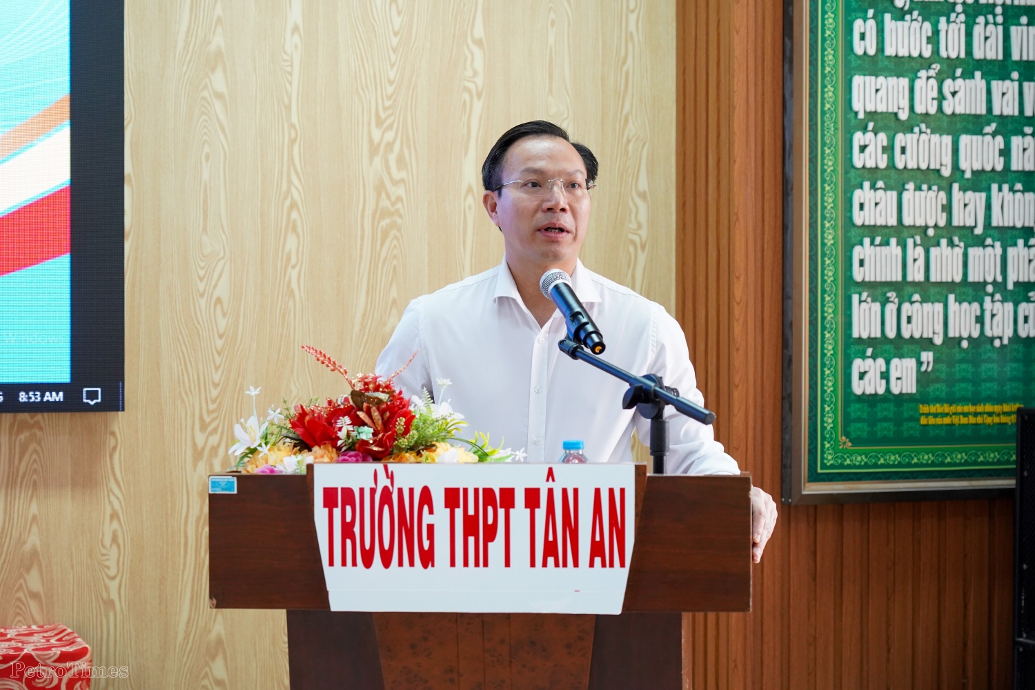 Ông Đoàn Trung Kiên - Phó Chủ tịch UBND tỉnh Tây Ninh: Phòng STEM được Petrovietnam trao tặng là “món quà đặc biệt” dành cho sự nghiệp giáo dục và đào tạo của tỉnh.