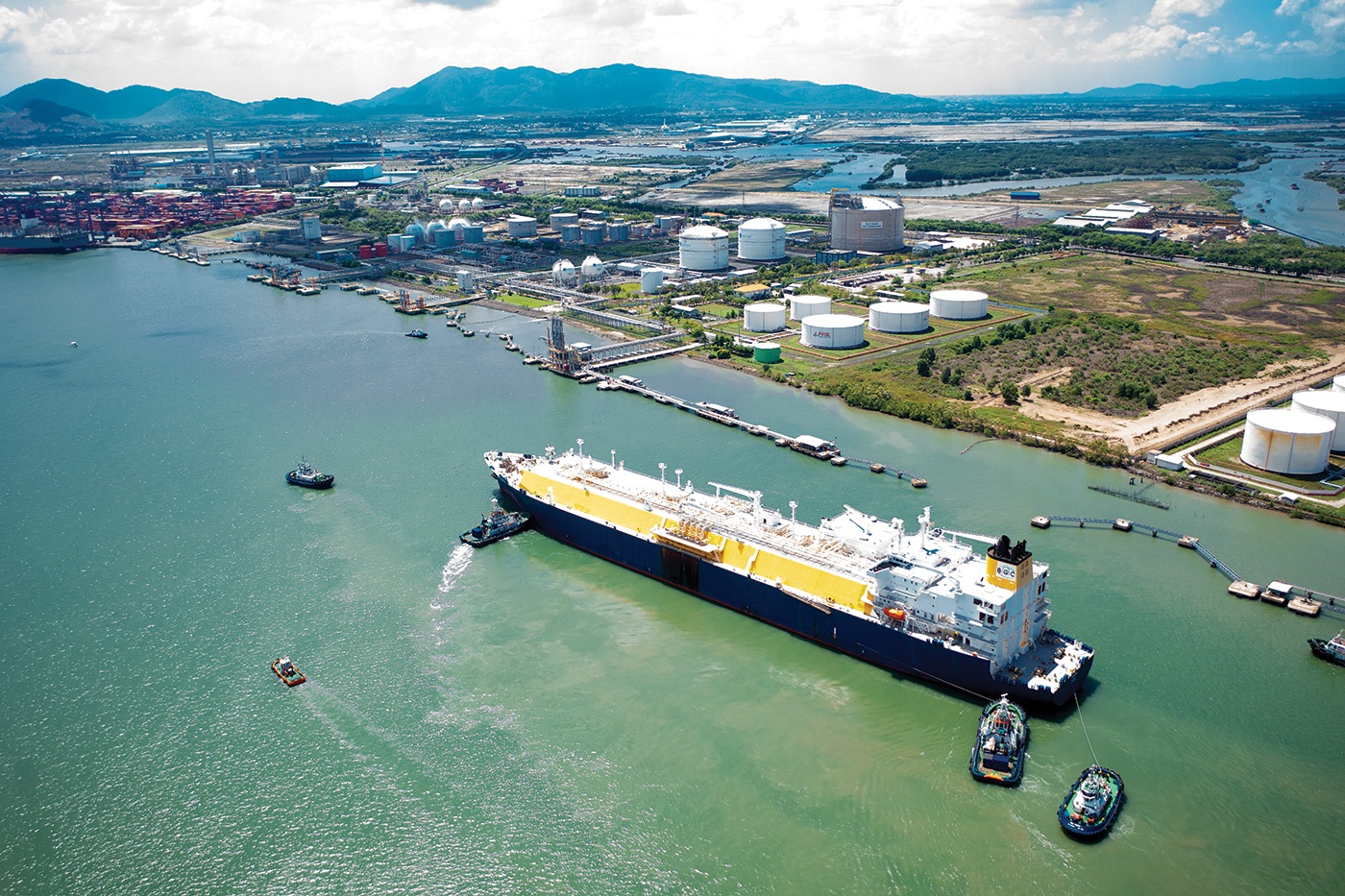 Petrovietnam đang đứng trước yêu cầu trở thành người kiến tạo hệ sinh thái năng lượng tương lai xanh hơn, sạch hơn, thông minh hơn
