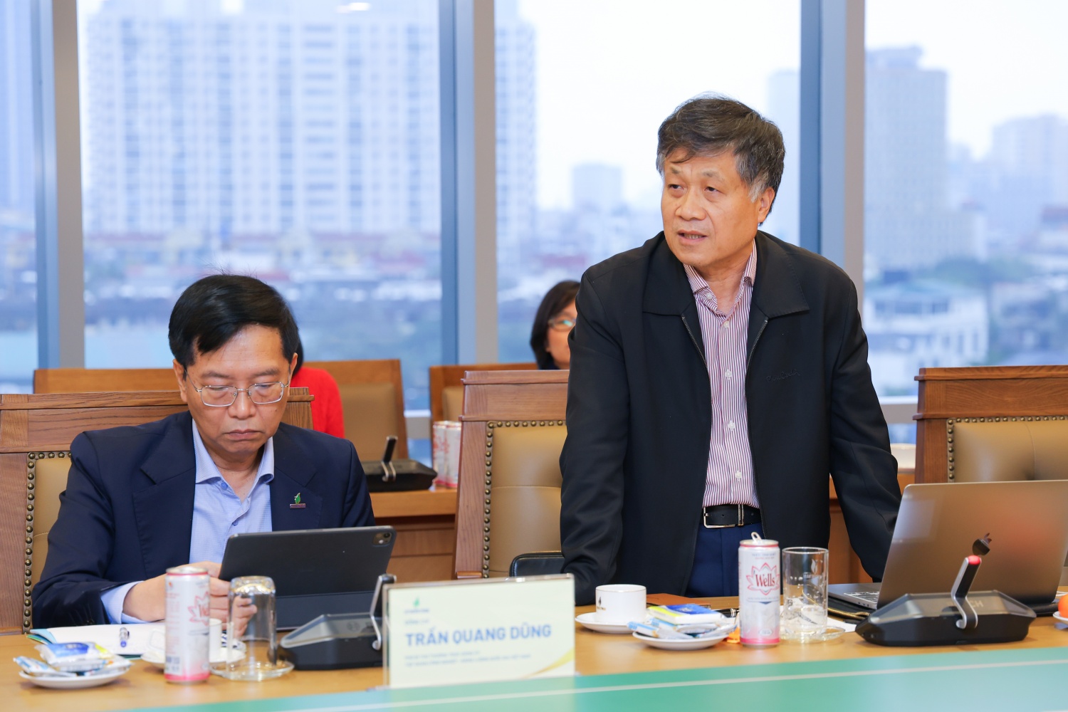 TS. Phan Ngọc Trung - nguyên Thành viên HĐTV Petrovietnam, Trưởng ban Tư vấn - Phản biện Hội Dầu khí Việt Nam: Công tác đào tạo rất quan trọng, không chỉ phục vụ cho Petrovietnam mà còn làm nền tảng cho ngành năng lượng quốc gia.