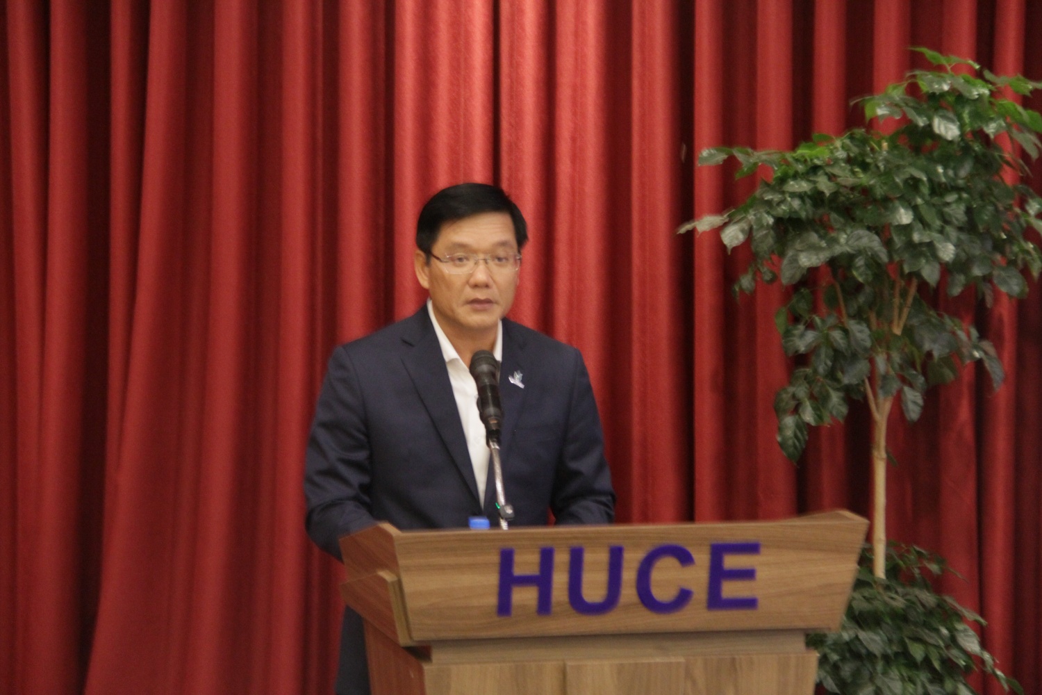 Ông Nguyễn Đức Thiện, đại diện PTSC phát biểu tại tọa đàm.