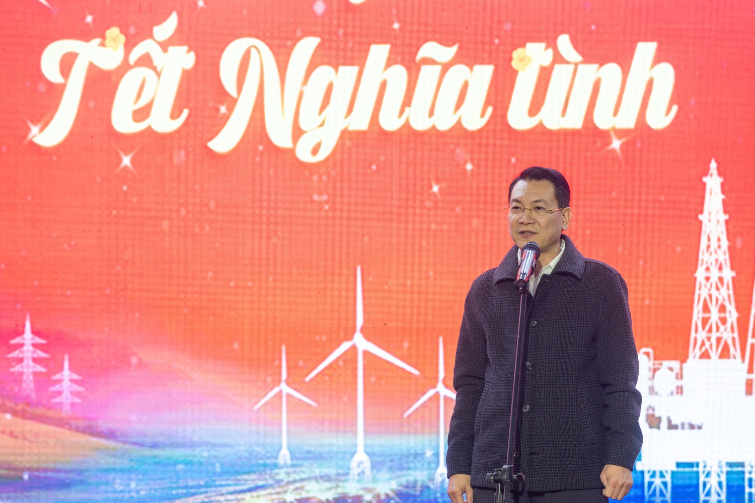 Thành viên HĐTV Petrovietnam Phạm Tuấn Anh: Tôi tin tưởng với bản lĩnh, trí tuệ, tinh thần đoàn kết và khát vọng vươn lên của tập thể người lao động toàn Tập đoàn, Petrovietnam sẽ vượt qua thách thức, hoàn thành tốt các nhiệm vụ được Đảng và Nhà nước giao phó trong năm 2026.
