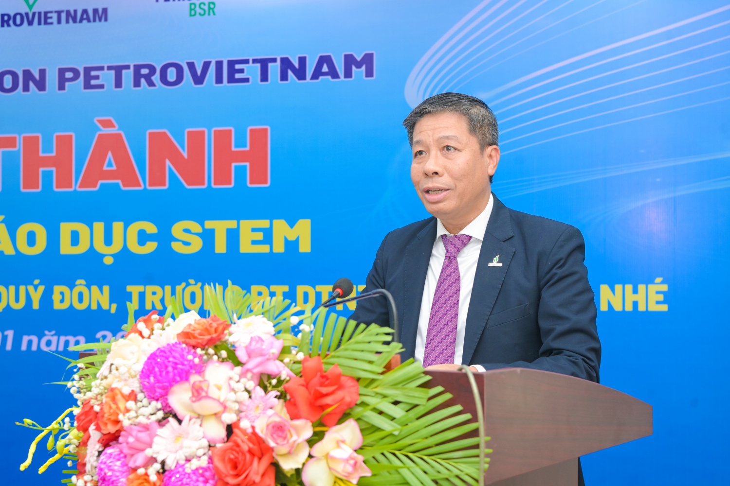 Thành viên HĐTV Petrovietnam Nguyễn Văn Mậu phát biểu tại chương trình.