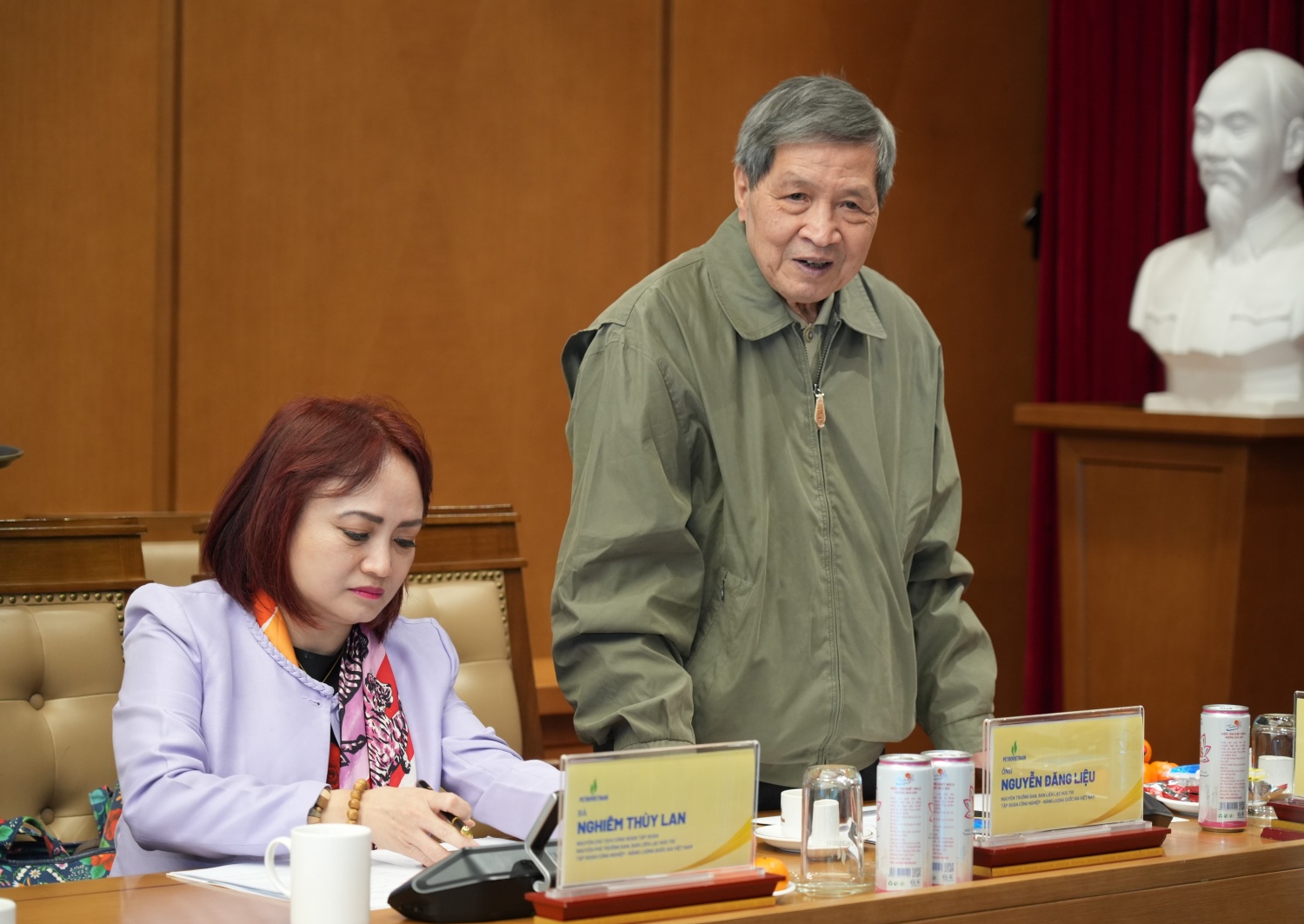 Đồng chí Nguyễn Đăng Liệu, nguyên Trưởng ban LLHT Tập đoàn: các thế hệ cán bộ hưu trí vẫn luôn sẵn sàng đóng góp, đồng hành và ủng hộ hoạt động của Tập đoàn, thể hiện tinh thần trách nhiệm, nghĩa tình với Tập đoàn và các thế hệ kế cận.