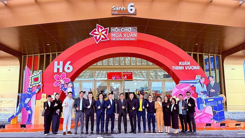 Gian hàng PVcomBank đặt tại khu vực H6-06E – Phân khu Xuân Thịnh Vượng