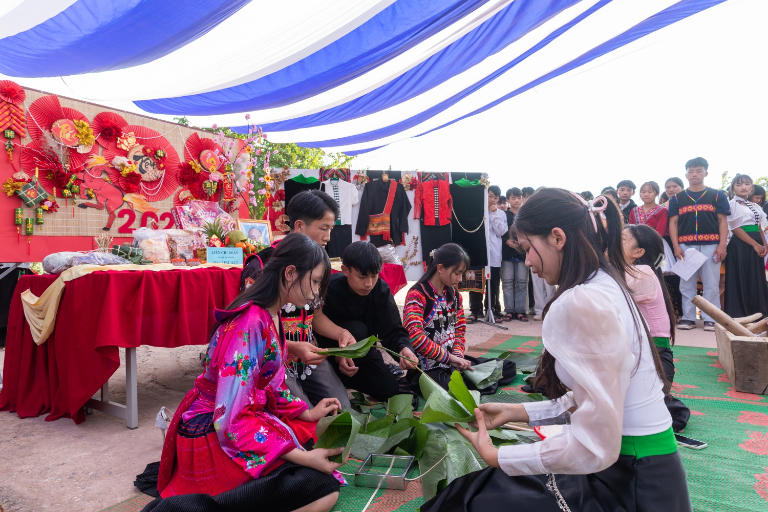 Trường PTDTNT THPT Mường Nhé là “ngôi nhà chung” của 487 học sinh đến từ 9 dân tộc anh em.