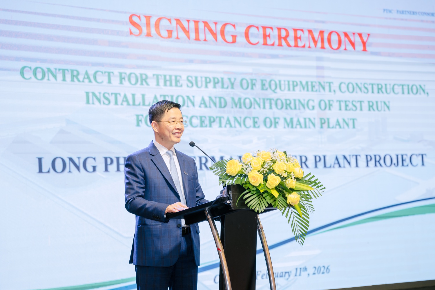 Ông Phạm Văn Hùng cho rằng, việc ký kết hợp đồng không chỉ là một dấu mốc thương mại quan trọng mà còn mở ra hành trình mới - hành trình của niềm tin, trách nhiệm và khát vọng xây dựng một công trình bền vững, an toàn, hiệu quả.