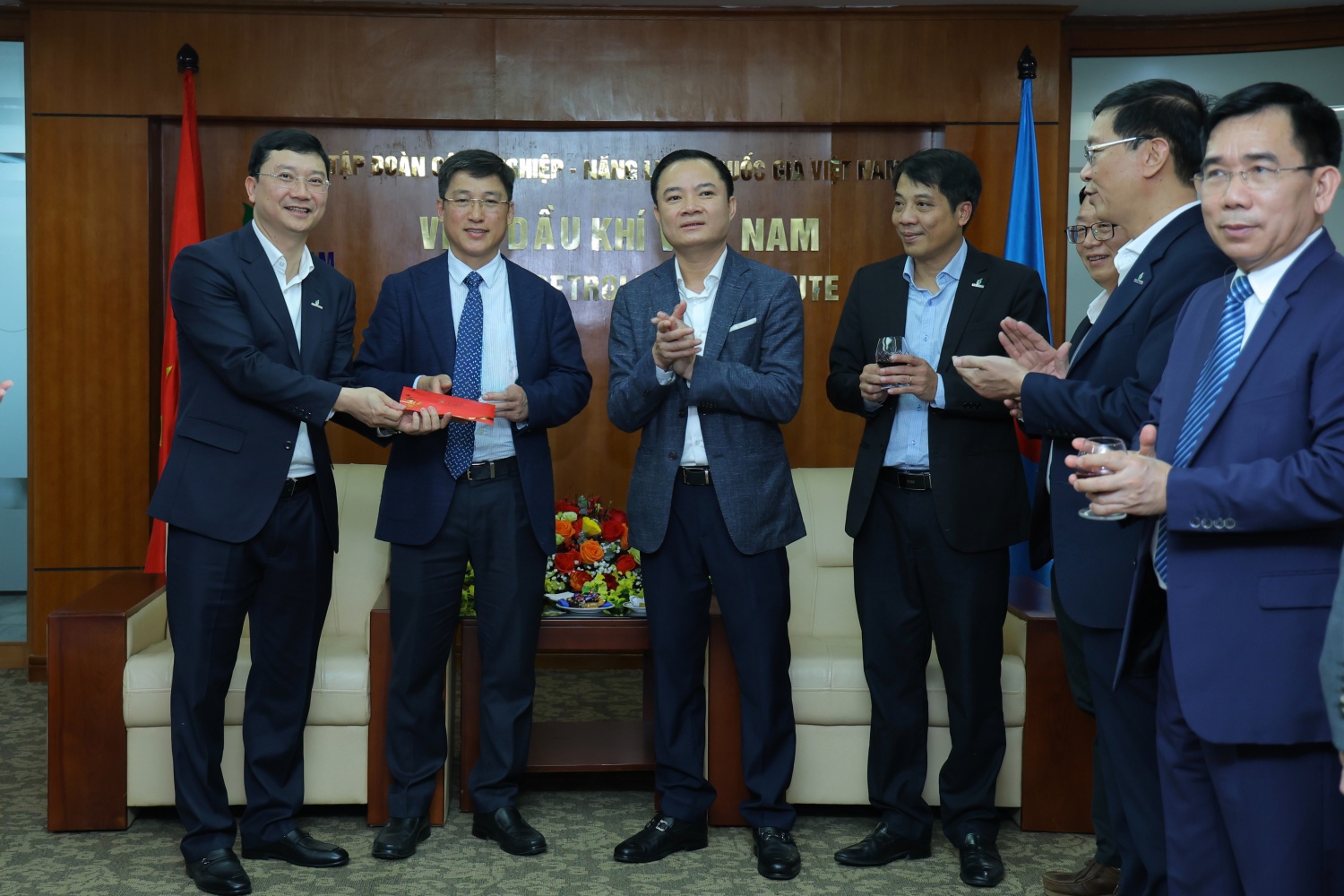 Chủ tịch HĐTV Petrovietnam Lê Ngọc Sơn chúc mừng xuân mới CBCNV VPI