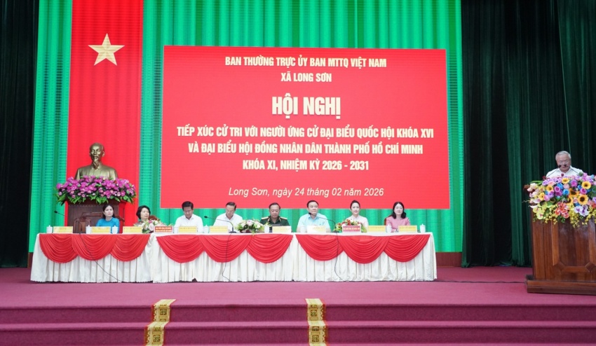 Hội nghị tiếp xúc cử tri với người ứng cử Đại biểu Quốc hội khóa XVI và đại biểu HĐND TP. Hồ Chí Minh nhiệm kỳ 2026-2031, tổ chức tại Bộ Tư lệnh Vùng 2 Hải quân (xã Long Sơn) chiều ngày 24/2.