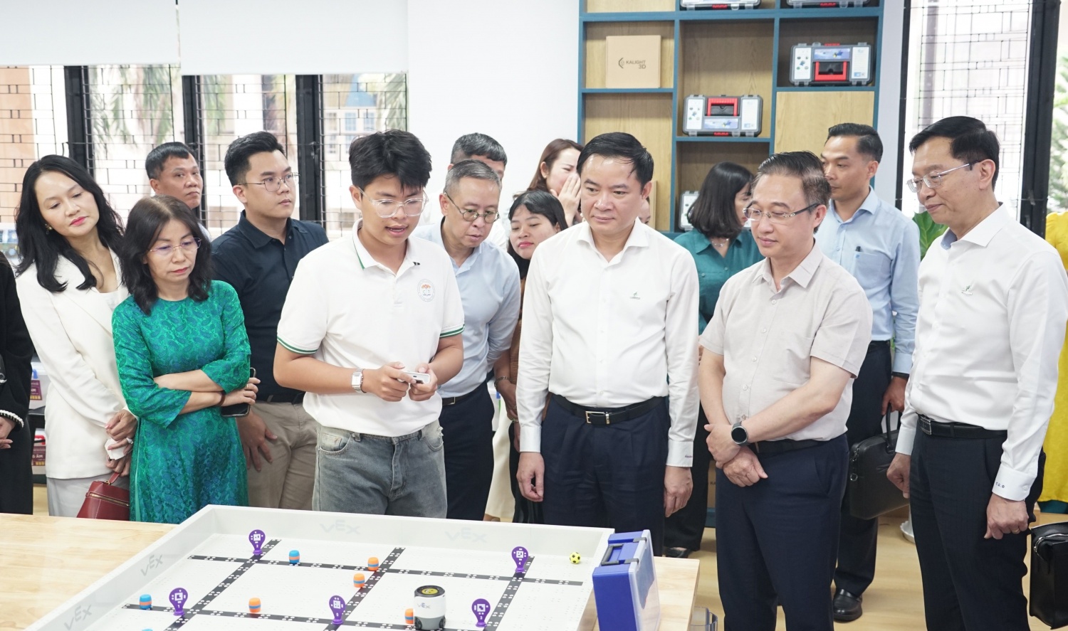 Các phòng thực hành giáo dục STEM thuộc Chương trình STEM Innovation Petrovietnam được triển khai