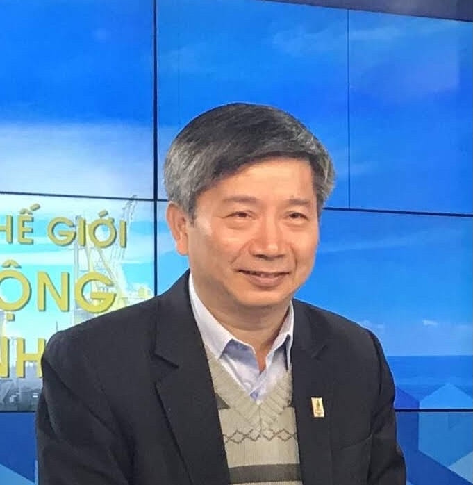 Theo TS Nguyễn Hồng Minh, vừa xuất khẩu vừa nhập khẩu xăng, dầu là điều bình thường trong cấu trúc ngành năng lượng toàn cầu.