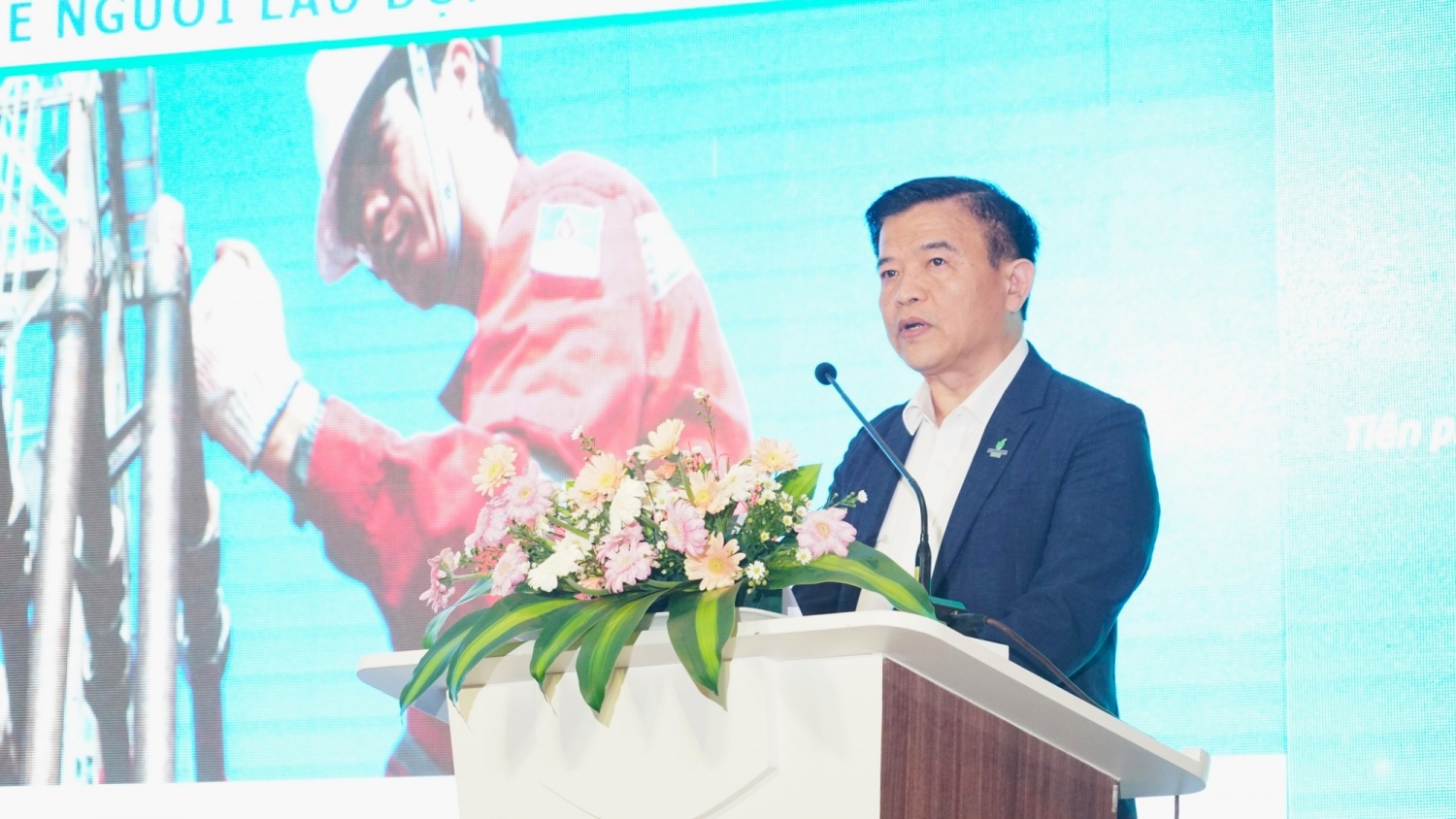 Ông Kiều Ngọc Anh – Chủ tịch Công đoàn PVEP nhấn mạnh tổ chức Công đoàn đã tích cực tham gia xây dựng và giám sát thực hiện các quy chế liên quan đến quyền và lợi ích hợp pháp của người lao động.