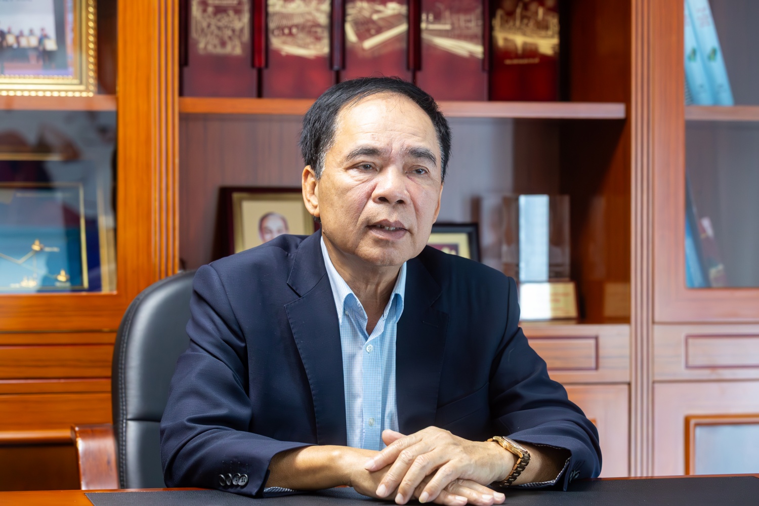 Theo TS Nguyễn Quốc Thập, về dài hạn, việc phát triển hạ tầng LNG theo mô hình tập trung và chia sẻ không chỉ giúp tối ưu chi phí đầu tư mà còn góp phần hình thành thị trường khí cạnh tranh, minh bạch và bền vững hơn tại Việt Nam. Ảnh: Phong Sơn