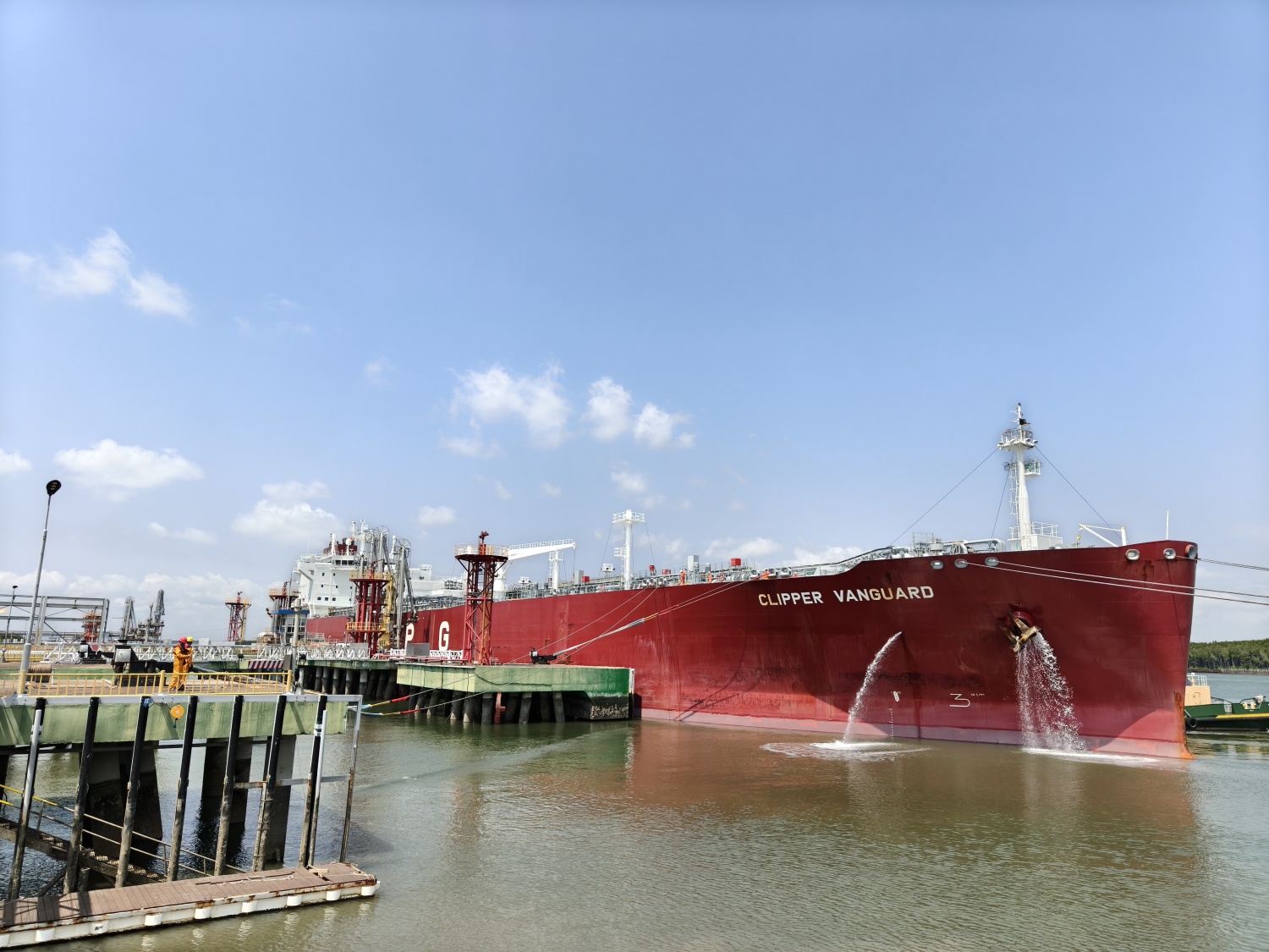 Đảm bảo nguồn cung LPG cho khách hàng, Petrovietnam/PV GAS nhập gần 38.000 tấn LPG từ Australia