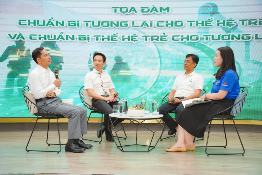 Đoàn Thanh niên PV GAS SW, PQPOC, SWPOC phối hợp tổ chức thành công Hội thảo “Chia sẻ kinh nghiệm triển khai và vận hành dự án, công trình khí”. Qua đó, đoàn viên, thanh niên được tiếp cận kinh nghiệm thực tế, định hướng nghề nghiệp, kỹ năng cần thiết để tiếp cận các dự án năng lượng quy mô lớn trong thời gian tới.
