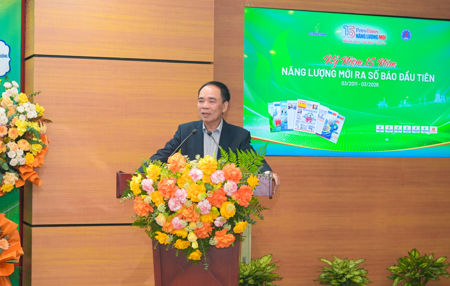 TS. Nguyễn Quốc Thập, Chủ tịch Hội Dầu khí Việt Nam chúc mừng Tạp chí Năng lượng Mới - PetroTimes
