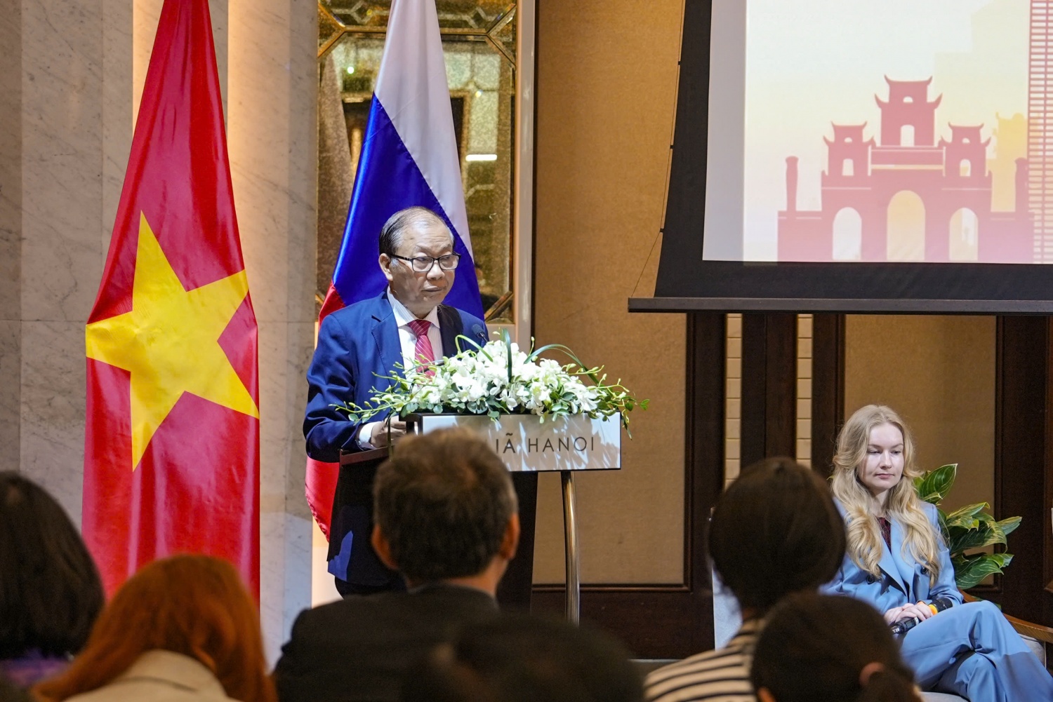 Ông Hoàng Quang Phòng, Phó Chủ tịch Liên đoàn Thương mại và Công nghiệp Việt Nam cho rằng, trong thời gian tới, Việt Nam và Nga cần tăng cường phối hợp, tận dụng hiệu quả các hiệp định thương mại tự do, đồng thời hoàn thiện cơ chế, chính sách hỗ trợ doanh nghiệp.