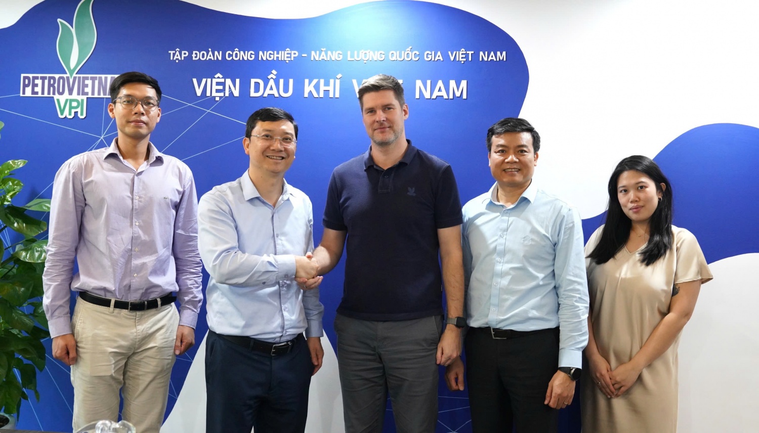 VPI và Rosatom thúc đẩy hợp tác nghiên cứu, đào tạo trong lĩnh vực năng lượng hạt nhân, năng lượng công nghệ cao.