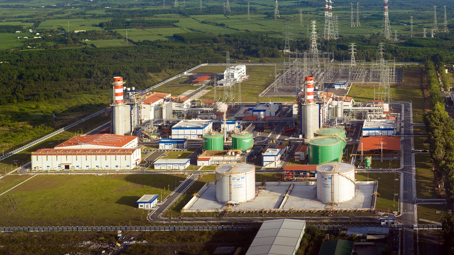 Nhà máy Nhiệt điện Nhơn Trạch 3 và Nhơn Trạch 4 - nhà máy điện khí LNG đầu tiên tại Việt Nam.