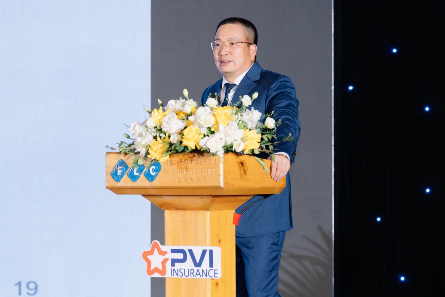 Tổng Giám đốc Bảo hiểm PVI Phạm Anh Đức báo cáo tại hội nghị.