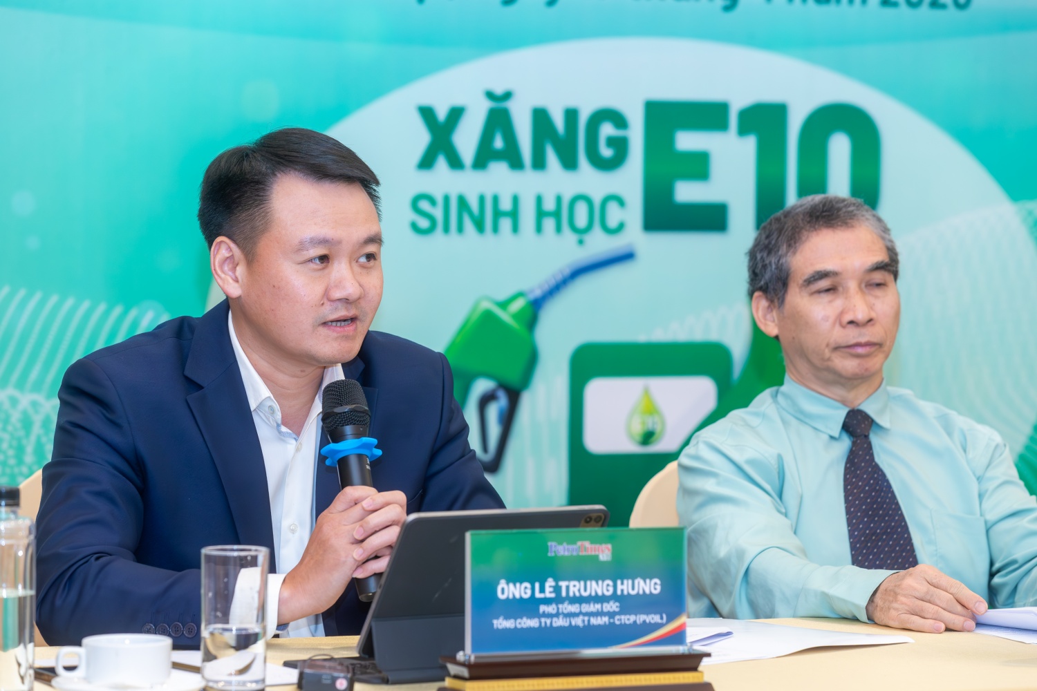 Ông Lê Trung Hưng - Phó Tổng Giám đốc PVOIL cho biết, hệ thống hạ tầng cho xăng sinh học đã sẵn sàng, từ các điểm pha chế, kho chứa đến mạng lưới phân phối.