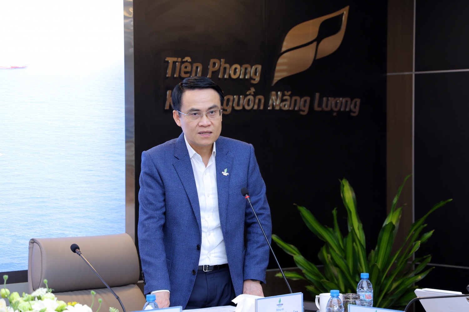 Đồng chí Trương Quốc Lâm, Bí thư Đảng ủy, Chủ tịch HĐTV PVEP phát biểu tại hội nghị