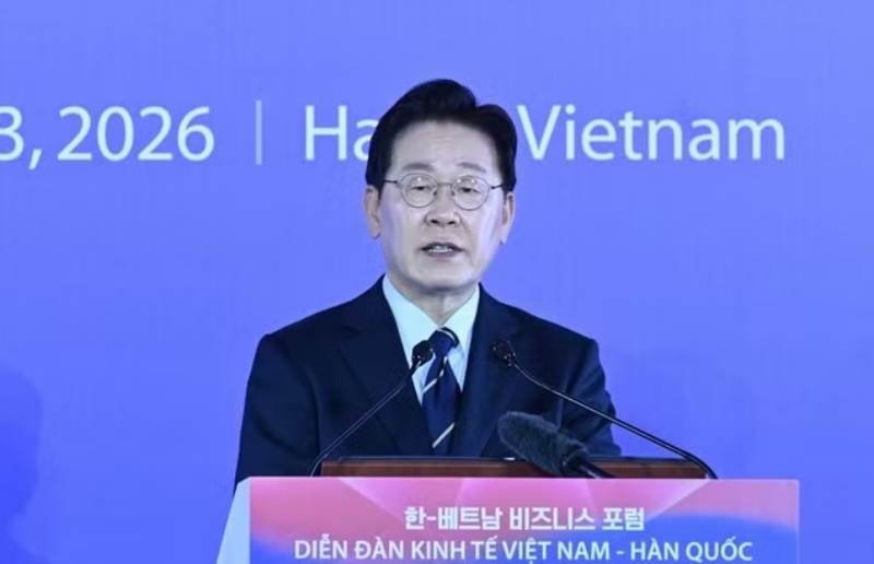 Tổng thống Hàn Quốc Lee Jae Myung: Đề xuất đặt nền móng trong hợp tác năng lượng, bảo đảm chuỗi cung ứng để bảo đảm tính bền vững cho tăng trưởng kinh tế; bảo đảm cơ chế bền vững cho tài nguyên dầu thô.