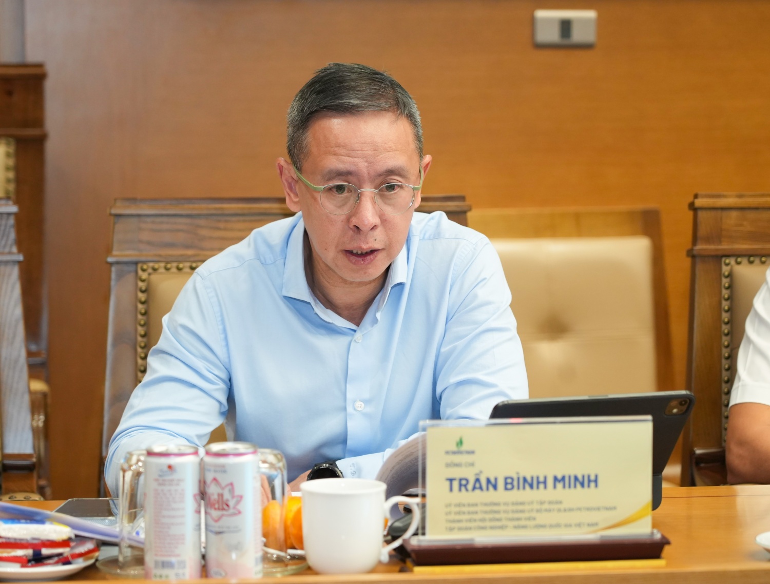 Đồng chí Trần Bình Minh - Ủy viên BTV Đảng ủy, Thành viên HĐTV Petrovietnam phát biểu tại hội nghị.