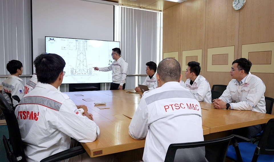 Từ nền tảng thi công, PTSC M&C từng bước phát triển năng lực thiết kế chi tiết cho nhiều dự án giàn đầu giếng, giàn công nghệ trung tâm, tạo nền tảng để chủ động hơn trong triển khai dự án và nâng cao năng lực cạnh tranh ở những sân chơi lớn hơn.