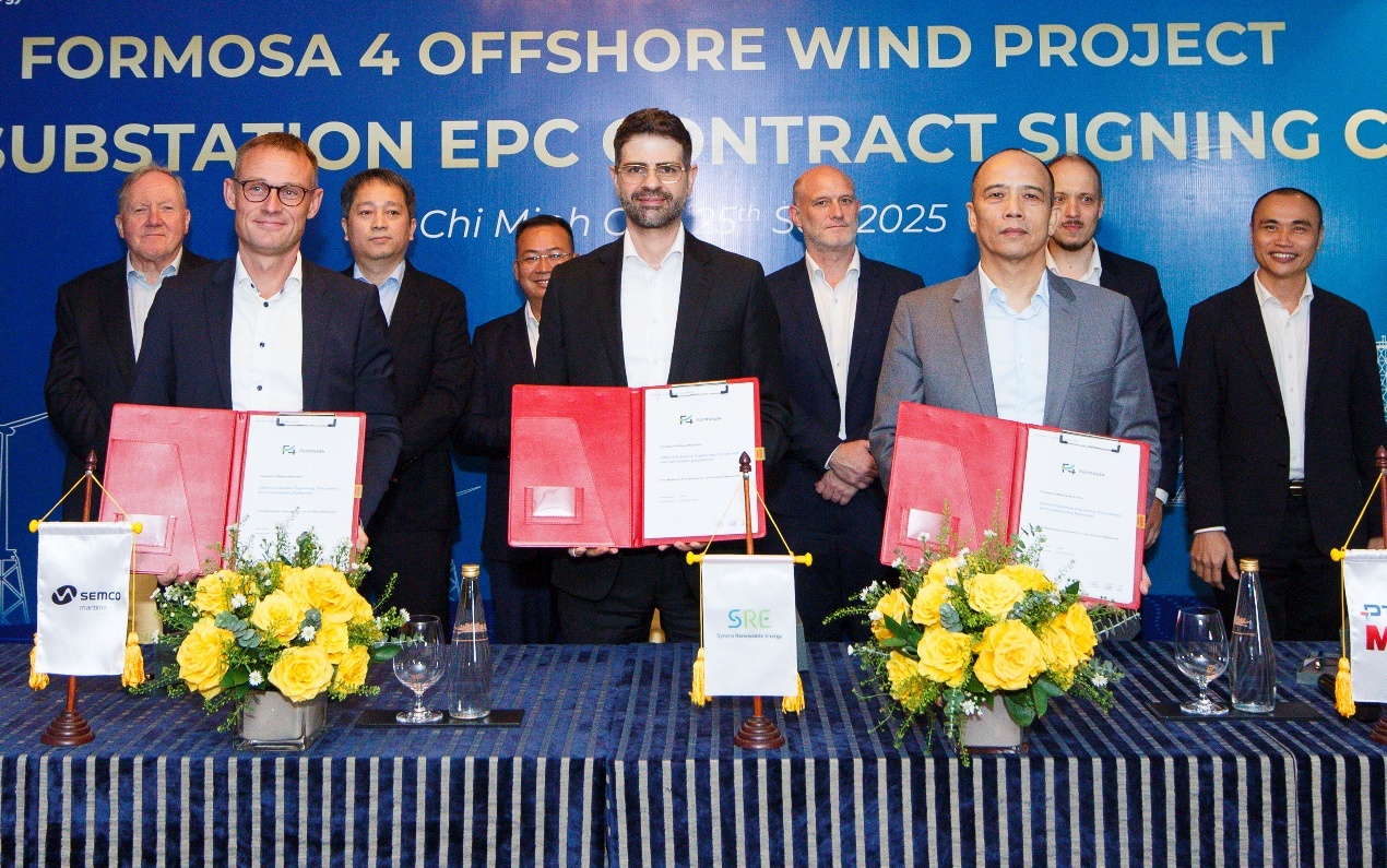 Liên danh Semco Maritime - PTSC M&C ký hợp đồng dự án Formosa 4
