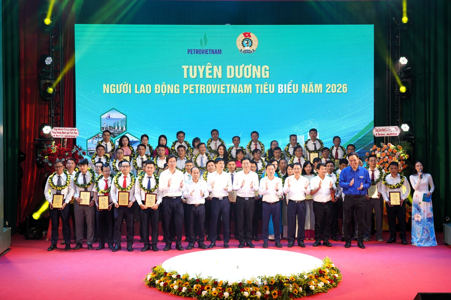 Sự kiện diễn ra thành công tốt đẹp đã tạo khí thế thi đua sôi nổi trong đội ngũ đoàn viên, NLĐ Petrovietnam.