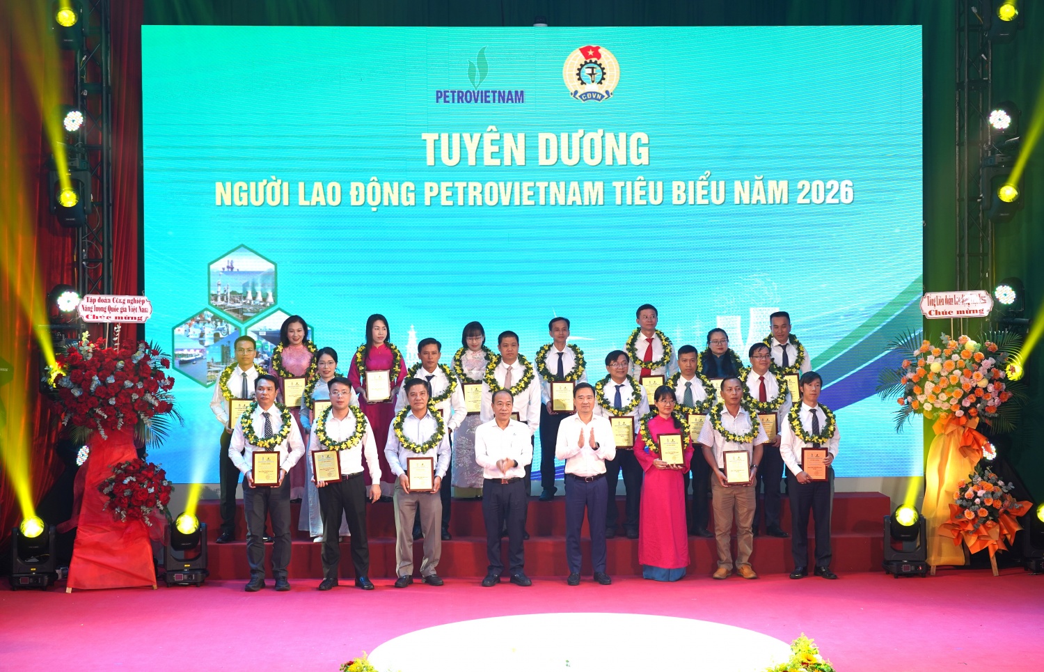 65 cá nhân đạt danh hiệu “Người lao động Petrovietnam tiêu biểu” năm 2026 được tuyên dương.