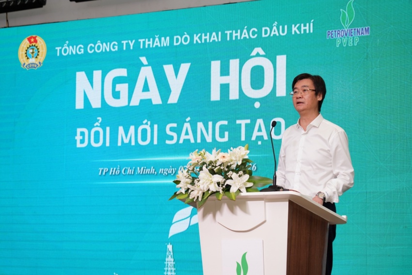 Ông Nguyễn Mạnh Kha khẳng định, Công đoàn Petrovietnam lấy hiệu quả làm định hướng hoạt động, triển khai phong trào thi đua lao động sáng tạo theo hướng thiết thực, cụ thể hơn.