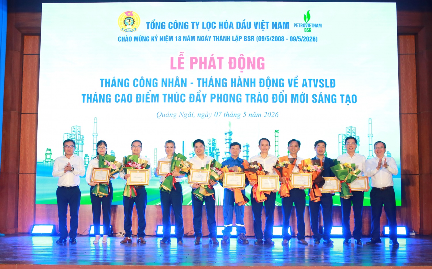 Các tập thể tiêu biểu nhận khen thưởng với sự tích cực hưởng ứng phong trào thi đua, có nhiều ý tưởng, sáng kiến, giải pháp mang tính thực tiễn cao, góp phần nâng cao hiệu quả sản xuất kinh doanh, bảo đảm an toàn và thúc đẩy phát triển bền vững của BSR.