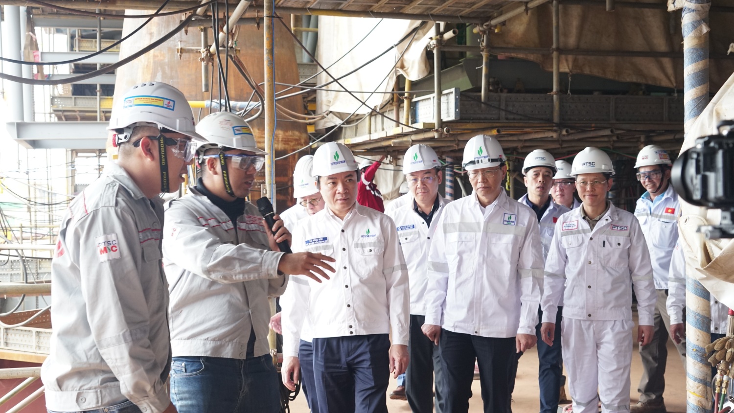 Lãnh đạo Petrovietnam kiểm tra hoạt động trên công trường chuỗi dự án Lô B, Bà Rịa - Vũng Tàu (TP Hồ Chí Minh)