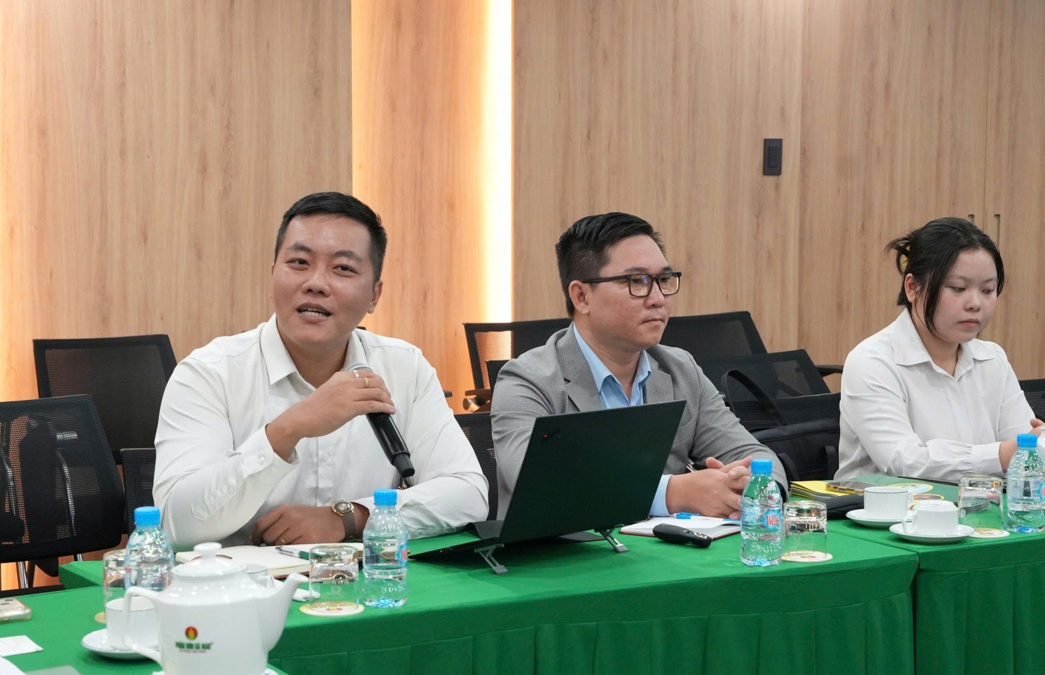 Ông Nguyễn Đình Thanh - Giám đốc IIA Việt Nam chia sẻ tại chương trình.