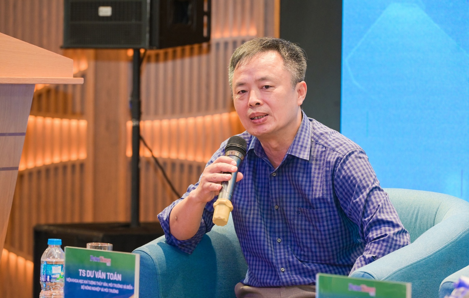 Theo TS. Dư Văn Toán, TP Hồ Chí Minh cần sớm hình thành các trung tâm nghiên cứu và đào tạo hiện đại về biển, năng lượng và công nghệ xanh.