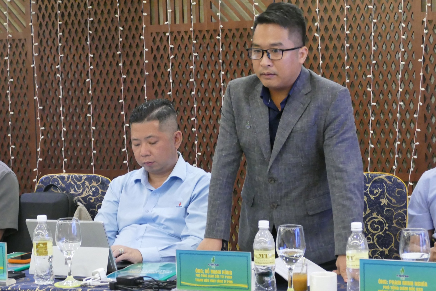 Ông Đỗ Mạnh Hùng - Phó Tổng Giám đốc PVMR phát biểu tại ĐHĐCĐ PMS 2026.