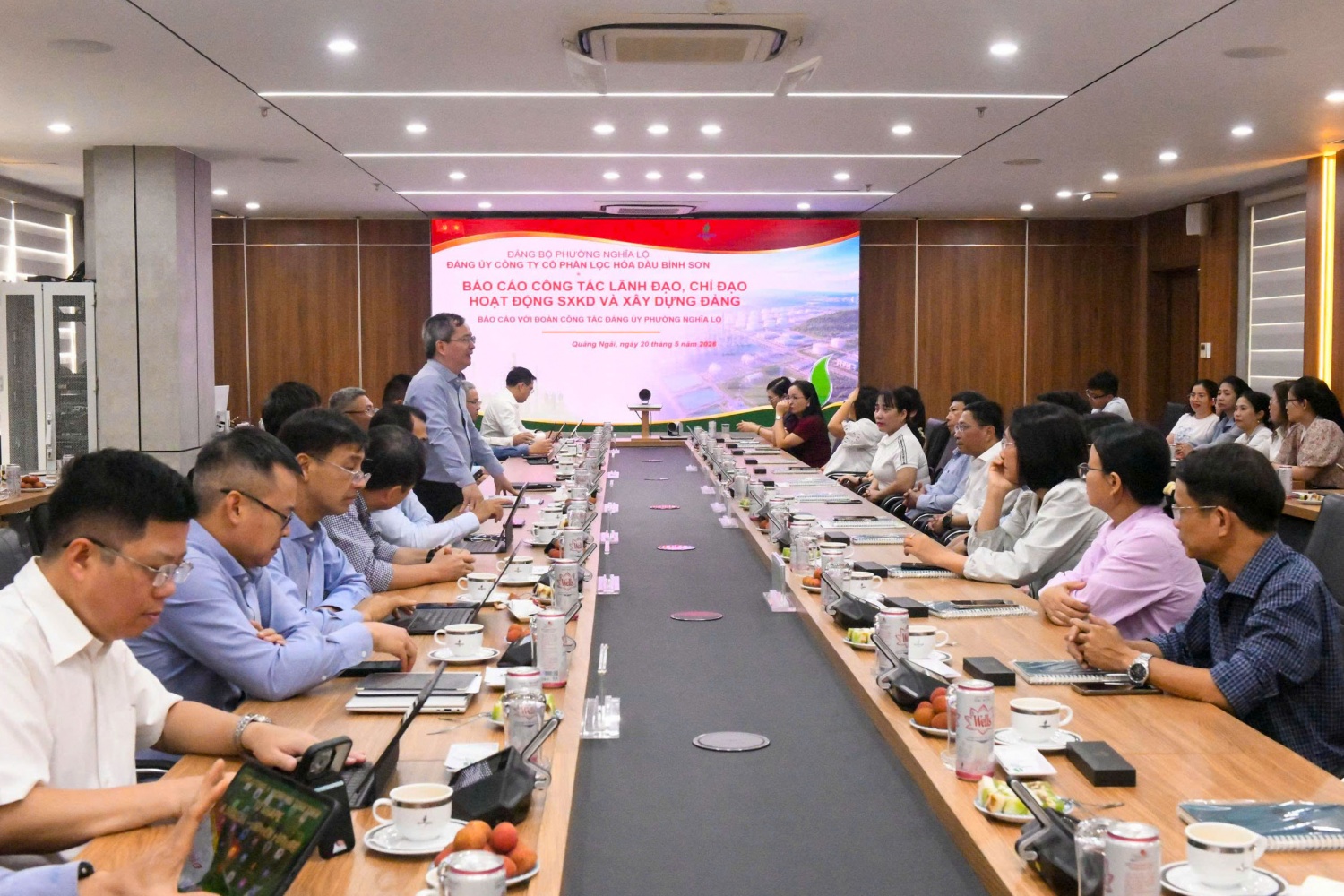 Đồng chí Khương Lê Thành - Phó Bí thư Thường trực Đảng ủy, Thành viên HĐQT BSR: Công tác xây dựng Đảng tại BSR luôn được gắn với nhiệm vụ sản xuất kinh doanh, bảo đảm vận hành Nhà máy an toàn, ổn định và hiệu quả.