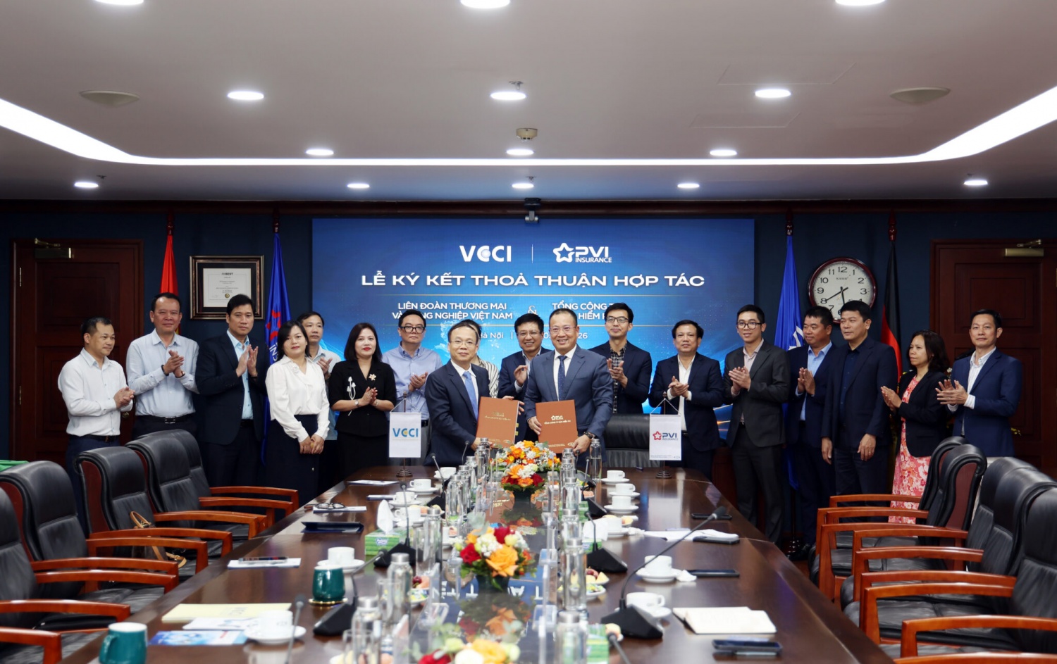 Lãnh đạo VCCI và Bảo hiểm PVI ký kết Thỏa thuận hợp tác nhằm thiết lập khuôn khổ hợp tác toàn diện trong giai đoạn 2026 – 2027.