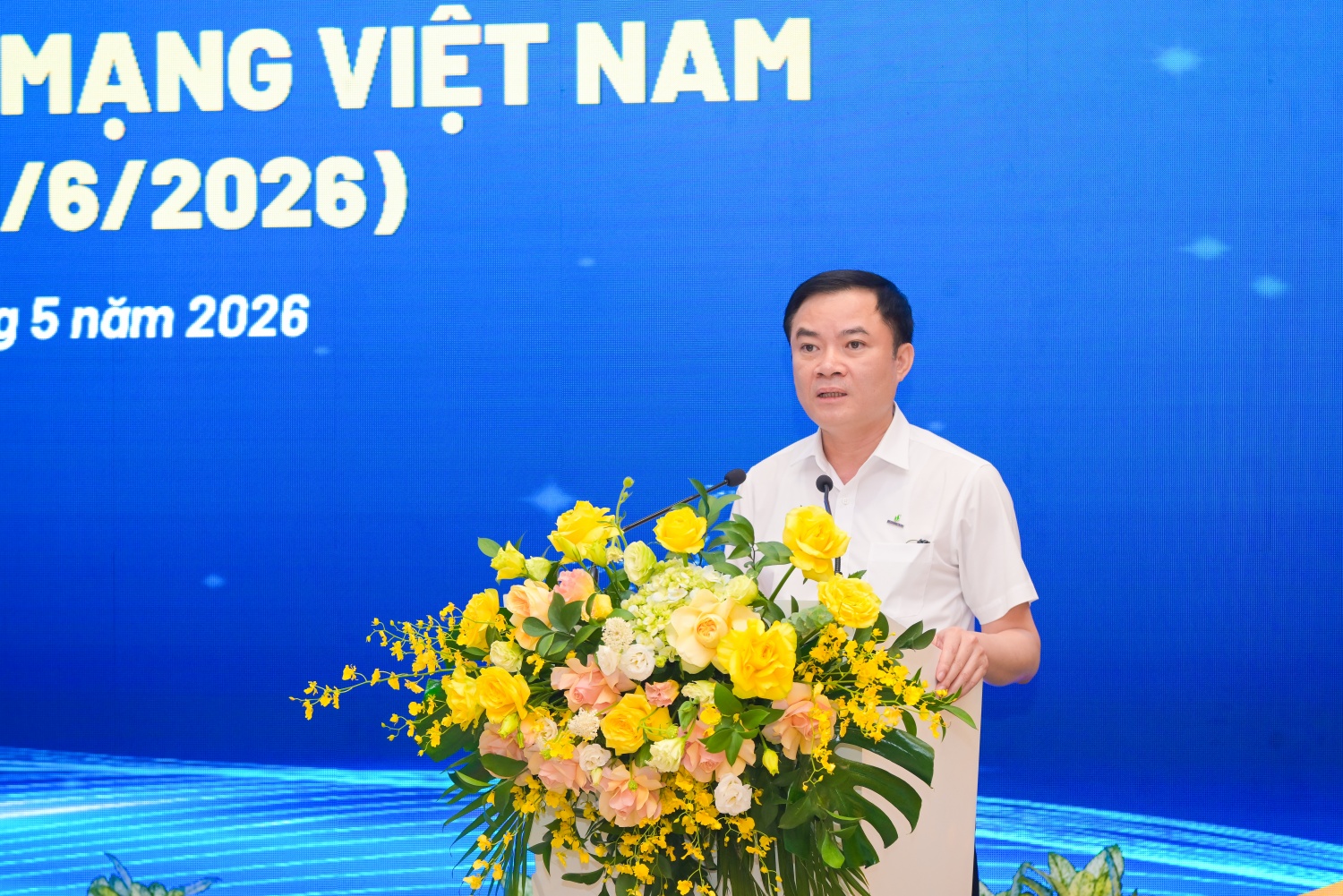 Chủ tịch HĐTV Petrovietnam Lê Ngọc Sơn trân trọng cảm ơn tình cảm, sự quan tâm, đồng hành và sẻ chia quý báu của các cơ quan báo chí, truyền thông, các nhà báo, phóng viên, biên tập viên đối với Tập đoàn