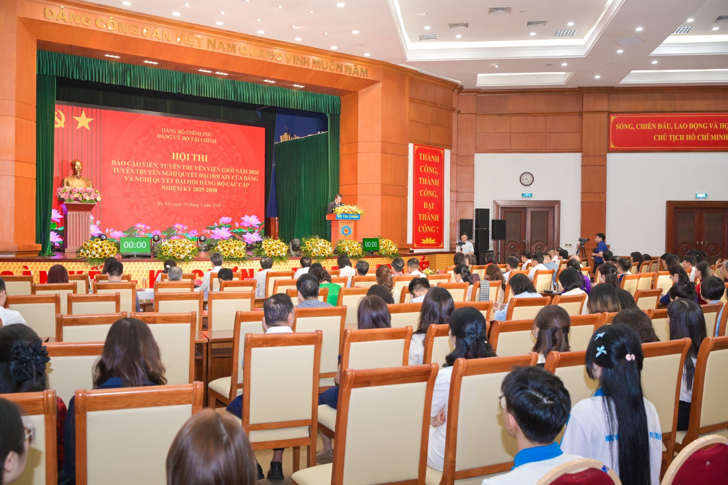 Toàn cảnh Hội thi.