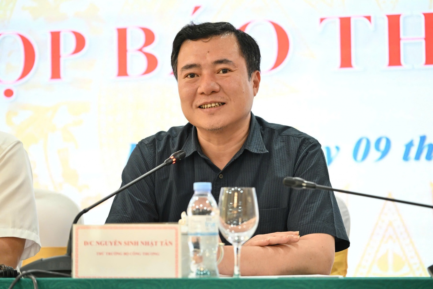 Thứ trưởng Bộ Công Thương Nguyễn Sinh Nhật Tân: Phát triển nhiên liệu sinh học là xu hướng tất yếu nhằm bảo vệ môi trường và nâng cao khả năng chống chịu trước biến động năng lượng toàn cầu.