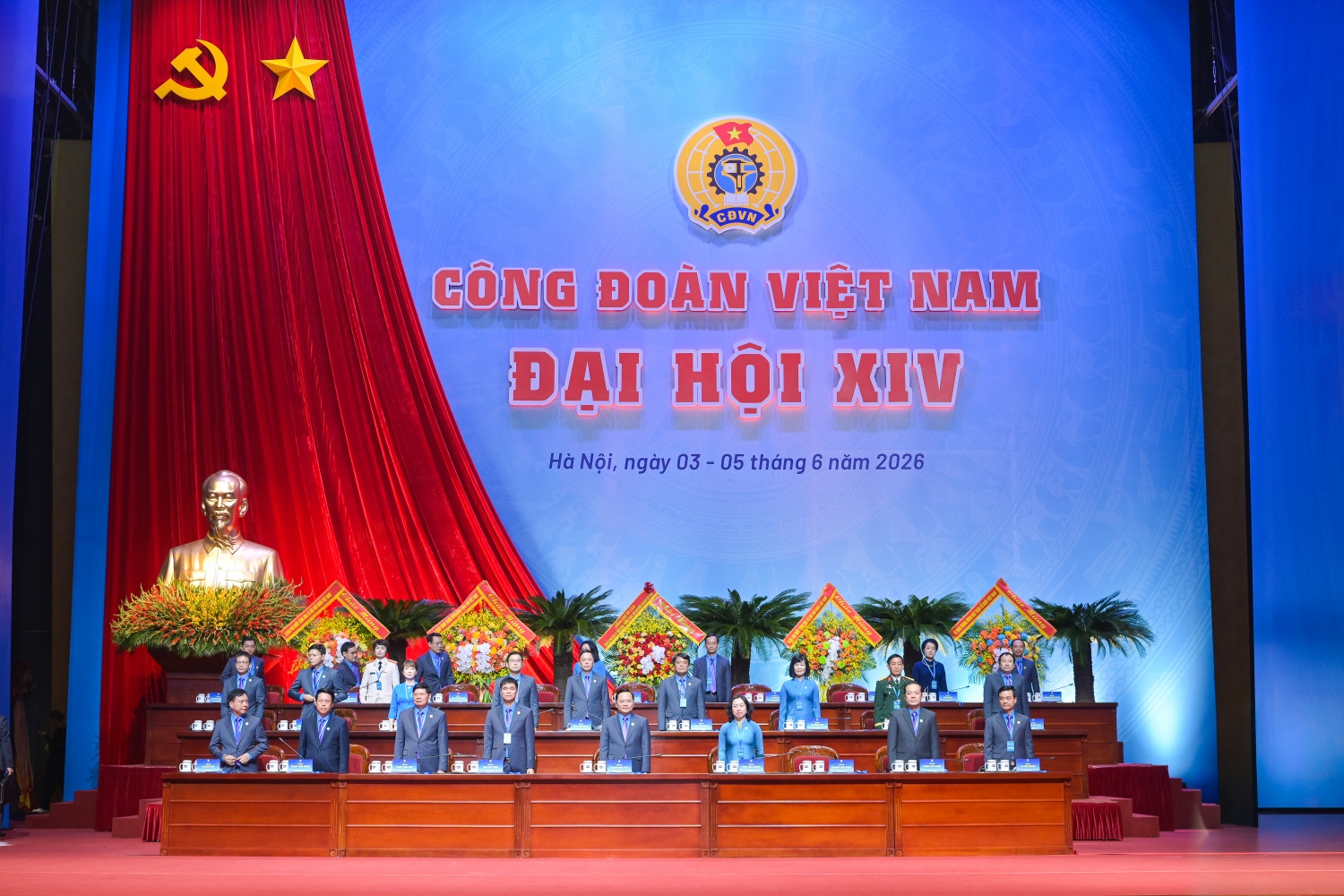 Đoàn Chủ tịch điều hành Đại hội