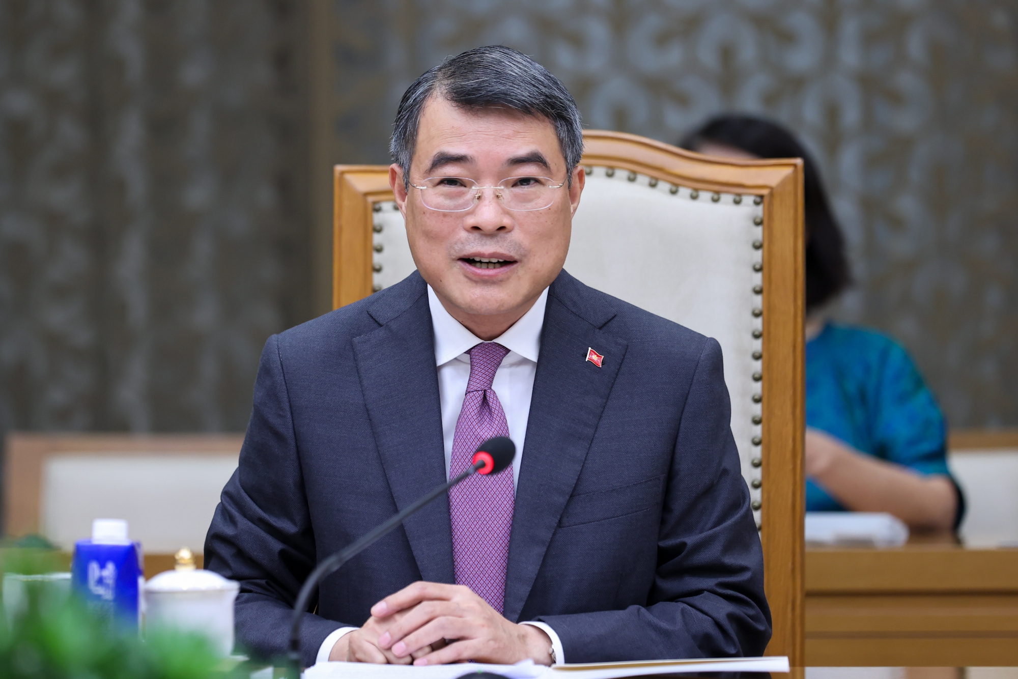 Thủ tướng đề nghị hai bên phối hợp thúc đẩy và sớm hoàn tất đàm phán, ký kết các văn kiện quan trọng trong lĩnh vực thương mại - đầu tư. Ảnh: VGP/Nhật Bắc