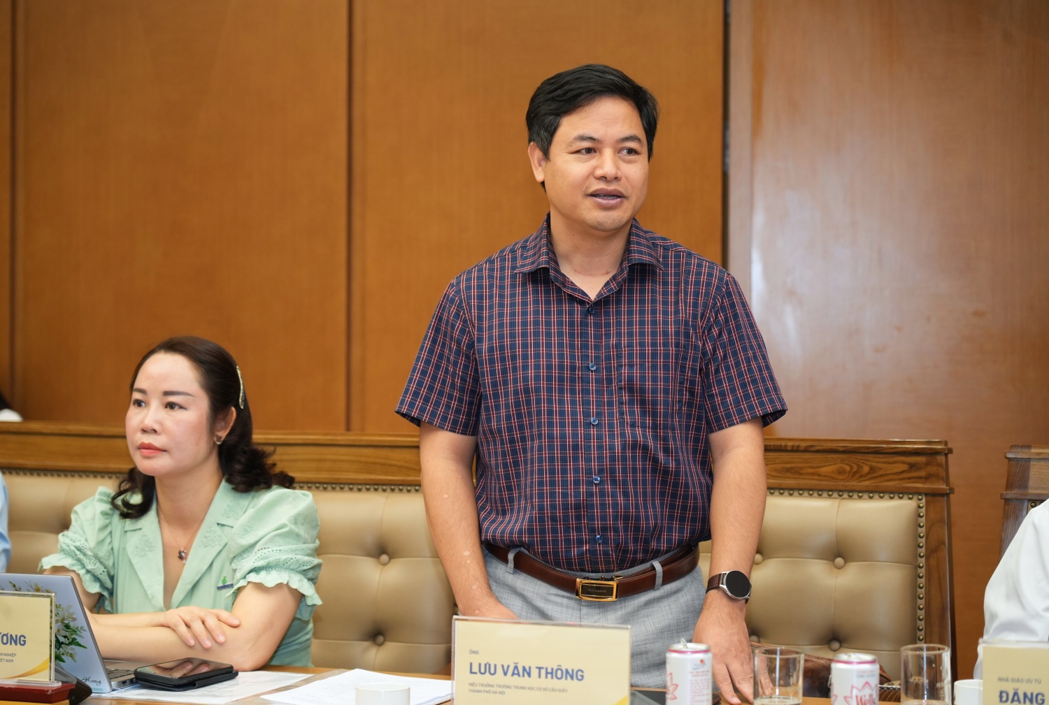 Thầy Lưu Văn Thông, Hiệu trưởng Trường THCS Cầu Giấy (Hà Nội) chia sẻ về kinh nghiệm xây dựng hệ sinh thái STEM.
