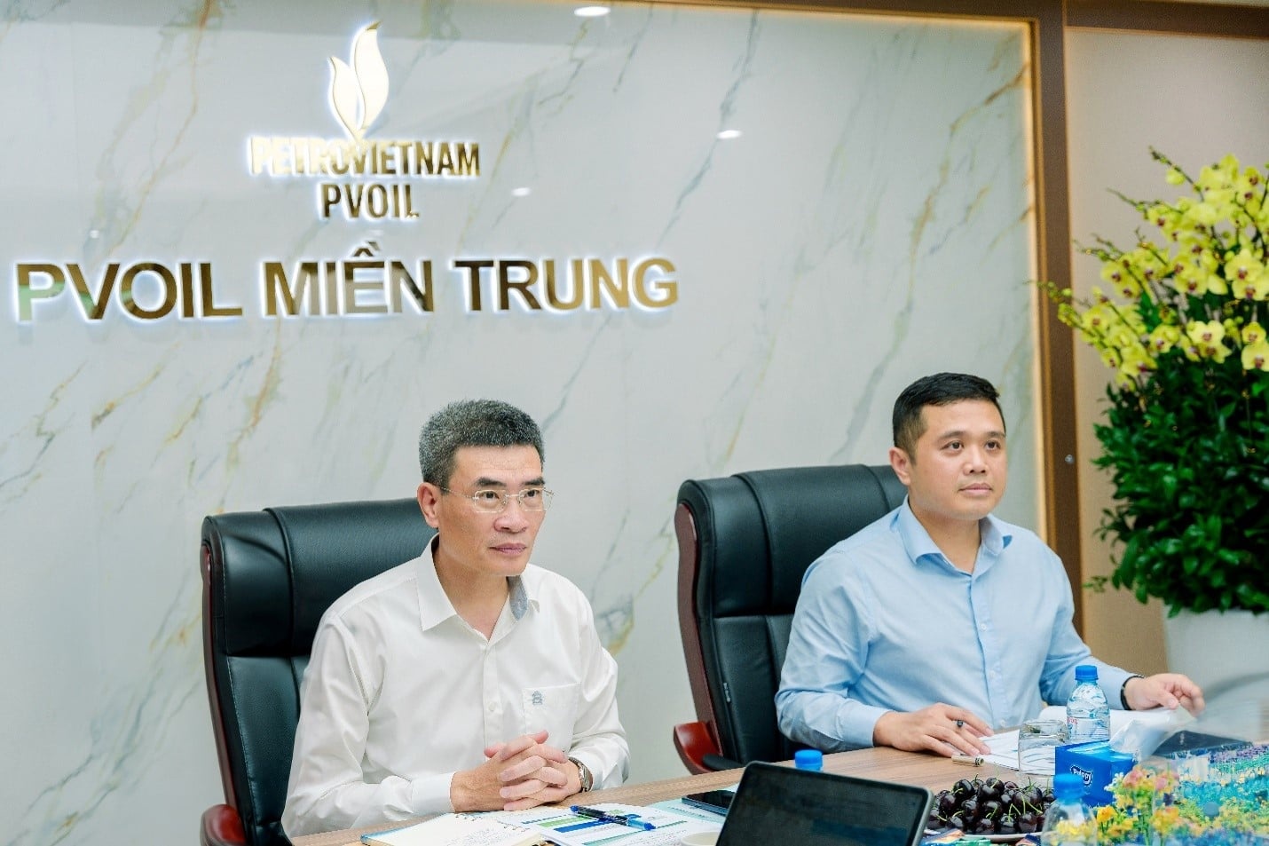 Lãnh đạo PVOIL làm việc cùng CBNV PVOIL Miền Trung.